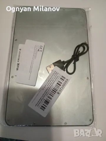 Bluetooth безжична клавиатура-Бяла,Черна!, снимка 4 - Клавиатури и мишки - 49933932