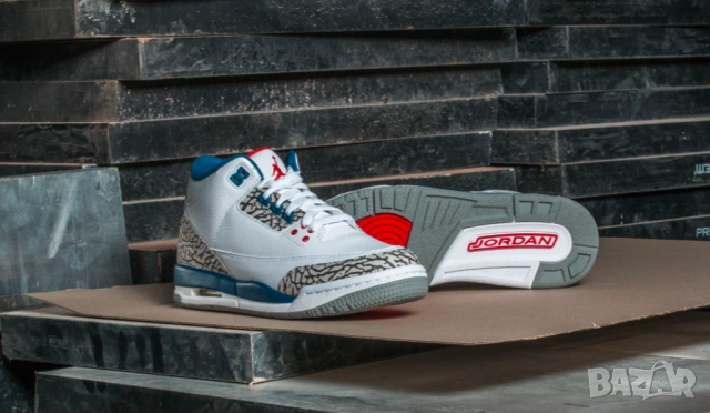 Air Jordan 3 Retro OG "True Blue" 2016год, номер 40 ,5 оригинални маратонки , снимка 4 - Маратонки - 54101965