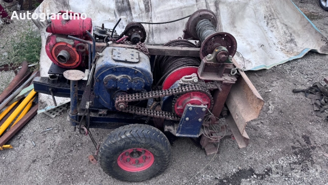 Tежкотоварна индустриална лебедка