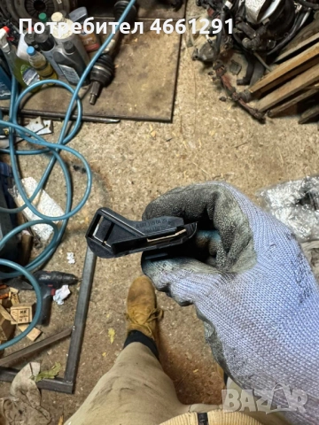 Пласмасова планка или основа за двигателя на Мерцедес Mercedes 2.2Cdi само за 10лв. a6511590425, снимка 4 - Части - 52545490