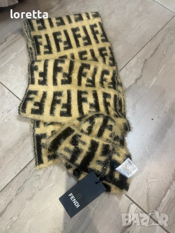 Шал е шапка fendi 