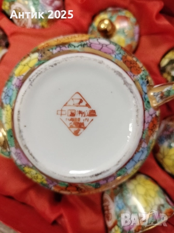 Китайски порцеланов комплект за саке / чай — нов, старо производство , снимка 2 - Други ценни предмети - 52010098