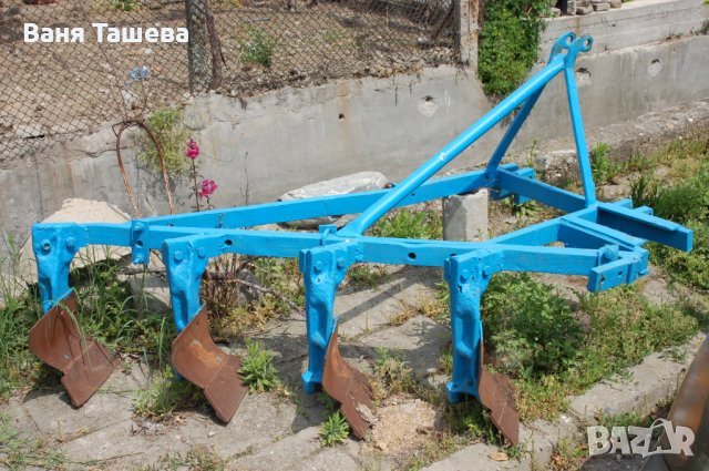 Продавам плуг  2 броя , снимка 2 - Селскостопанска техника - 32002021