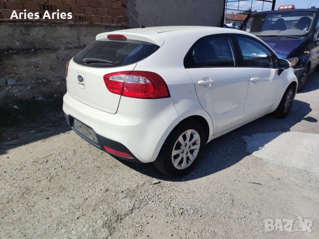 Kia Rio 1,3 i , Кия Рио на части! Май 2013, снимка 3 - Автомобили и джипове - 53891334