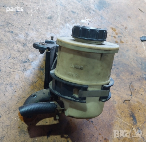 Казанче Хидравлична Течност Рено Лагуна 1 - Трафик - Сценик - Мастър - Опел Виваро - 7700795347, снимка 3 - Части - 51967231