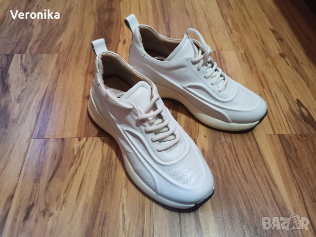 маратонки естествена кожа , снимка 2 - Маратонки - 54312433