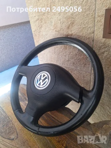 Трилъчев волан за VW Golf 4, снимка 2 - Части - 55833480