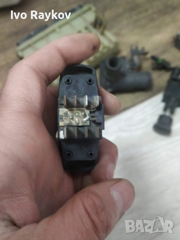 Бутон аварийни светлини за Fiat Bravo . 735257109, снимка 2 - Части - 53141708