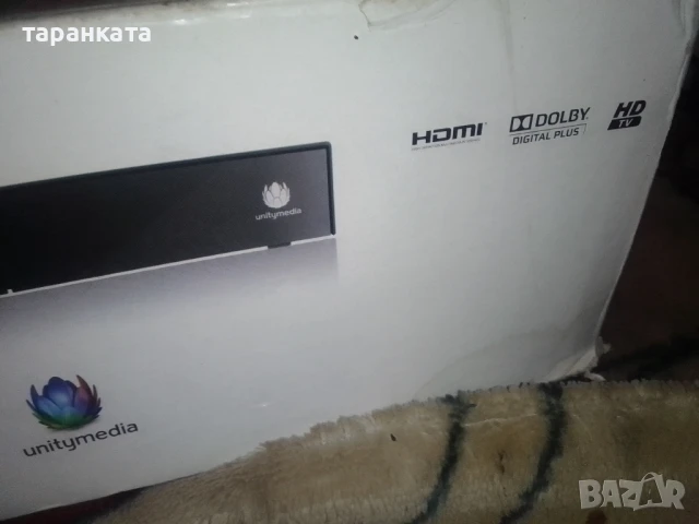 Сателитен приемник , снимка 2 - Приемници и антени - 51380555