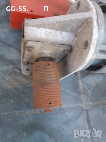 Редукторен електромотор, снимка 4 - Други инструменти - 51400648