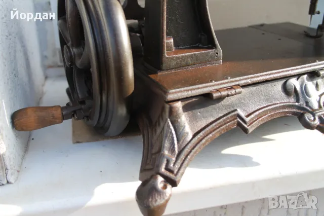 Стара шевна машина , снимка 2 - Шевни машини - 47537664