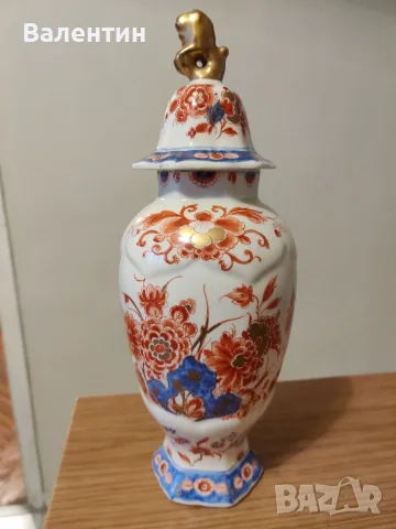Холандска порцеланова ваза Royal Delft със сертификат 