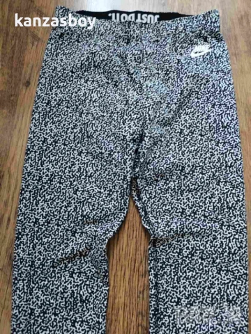 Nike - страхотен дамски клин КАТО НОВ M, снимка 4 - Клинове - 51119564