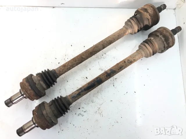 Задна полуоска Mercedes W203 C-class C180, снимка 2 - Части - 49436038