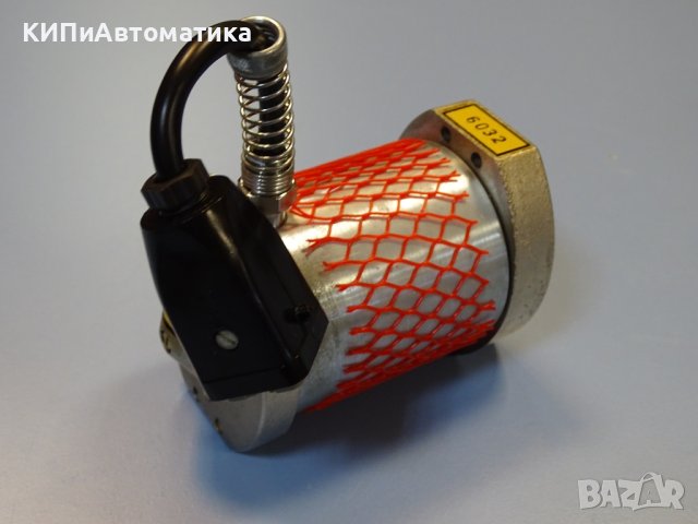 Сензор за балансмашина Schenck T42 balancing machine pick-up sensor, снимка 2 - Резервни части за машини - 40620419