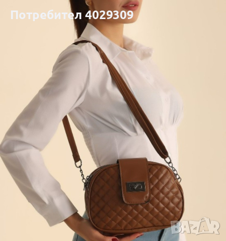 Елегантна дамска ежедневна чанта с три прегради 20х15х8 см., снимка 3 - Чанти - 44760200