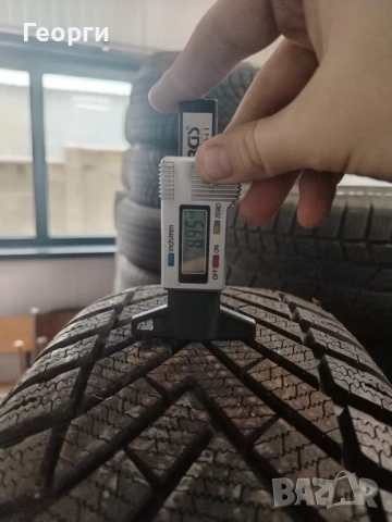 2бр.зимни гуми 205/60/16 Vredestein, снимка 2 - Гуми и джанти - 53212272