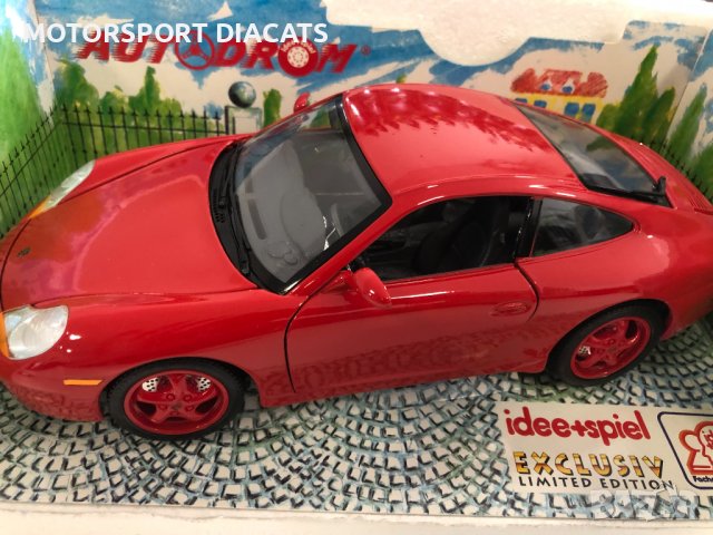 Метална колекционерска количка BBURAGO PORSCHE 996 1:18, снимка 1
