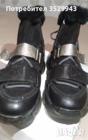 Спортни дамски обувки, снимка 1 - Дамски ежедневни обувки - 38982993