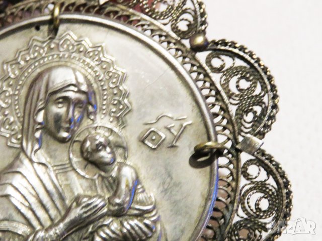 Възрожденска Сребърна икона, амулет, накит, медальон с Богородица, Дева Мария - Панагия 70 мм сребро, снимка 3 - Колиета, медальони, синджири - 35585086