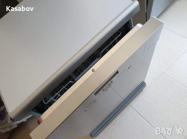 Инокс - Miele Съдомиялна - 14 Комплекта - Свободностояща - 60см, снимка 3 - Съдомиялни - 51991350