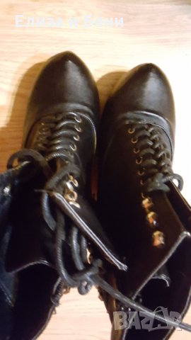 Екстравагантни готик кожени дамски боти на платформа с шипчета, снимка 3 - Дамски боти - 35066074