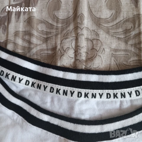 Дамска тениска DKNY, снимка 3 - Тениски - 50929181