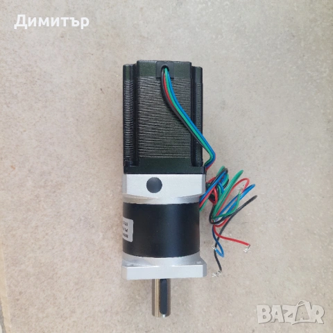 Стъпков електродвигател nema 23 с редуктор 1:20, снимка 2 - Електродвигатели - 54168074