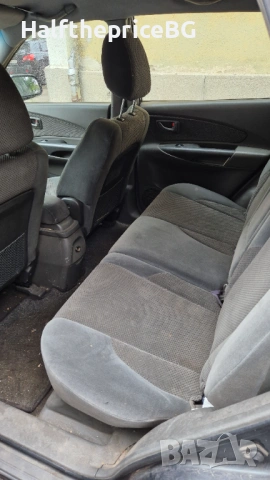 Hyundai Tucson 2.0crdi 16v 4x4, снимка 9 - Автомобили и джипове - 54045041