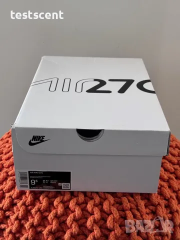 Оригинални Nike Air Max 270 – White / Chile Red / Midnight Navy – EU 43 / UK 8.5 – С кутия, снимка 9 - Маратонки - 56040000