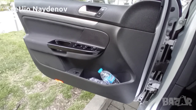 Vw Golf (Jetta) 1.9, снимка 5 - Автомобили и джипове - 53286341