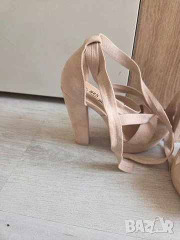 Дамски сандали бежови, снимка 2 - Сандали - 54105417