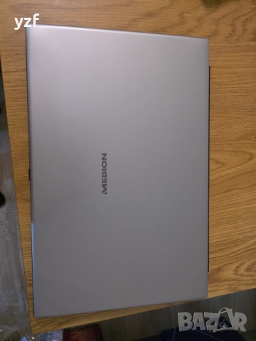 Medion Akoya S6219 15,6 инча, снимка 2 - Лаптопи за дома - 52682740