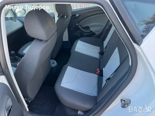 Сеат Ибиза1.2! 70кс.Клима, снимка 4 - Автомобили и джипове - 55890320