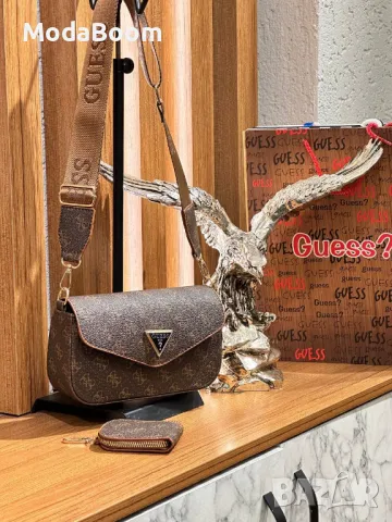 Guess дамски чанти Различни цветове , снимка 2 - Чанти - 48507142