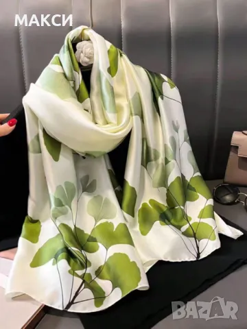 Елегантен широк дълъг сребрист шал в млечно зелено тип сатен, снимка 1