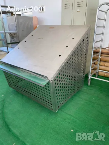 Стелаж на колела от неръждавейка за плодове и зеленчуци