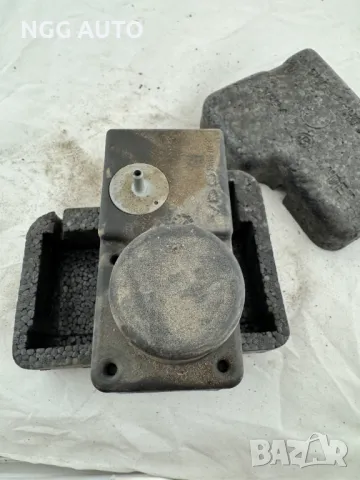 Вакуум помпа централно заключване за VW, 1H0962257, 1H0 962 257, 70 лв, снимка 6 - Части - 47986591