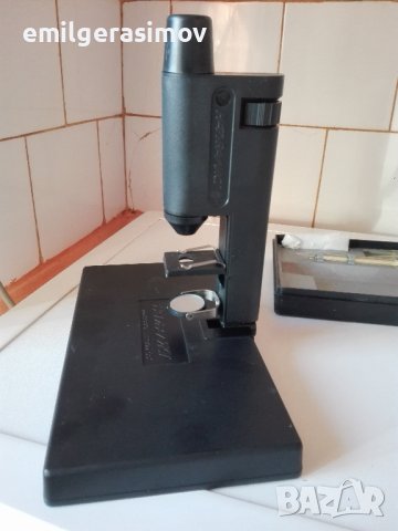 Съветски микроскоп.