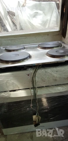 Фурна за вграждане с котлони 