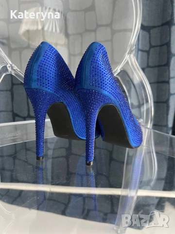 нови обувки с кристали, снимка 4 - Дамски елегантни обувки - 54311144