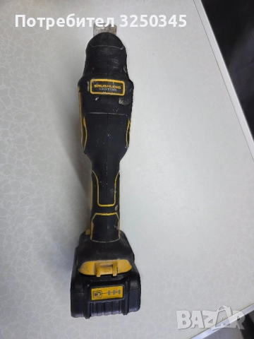 Мултифункционална машина DeWalt DCS355N 18v с 4ah батерия, снимка 2 - Други инструменти - 52278421