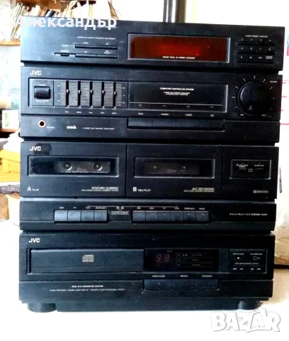 Продавам дек JVC