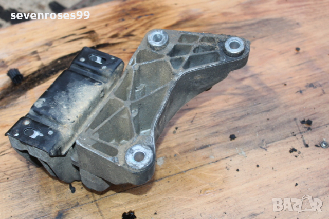 Тампон двигател десен Сеат Алхамбра Фолксваген Шаран 1.9tdi 115ks 2002 Seat Alhambra VW Sharan, снимка 5 - Части - 44802747