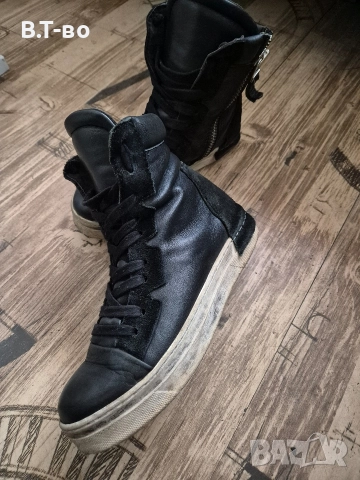 Кожени боти Stela, снимка 4 - Дамски боти - 52719597