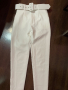 Бял панталон с колан, снимка 1 - Панталони - 44604015