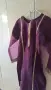 Традиционна индийска курта (kurta) в наситен лилав/винен цвят с елегантни златни акценти., снимка 5