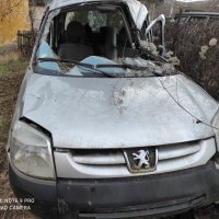 Пежо Партнер, снимка 1 - Автомобили и джипове - 39306858