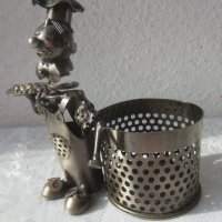 От болтове и гайки - Моливник фигура от метални части човек готвач, снимка 7 - Статуетки - 28959814