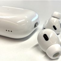 Безжични Слушалки Airpods pro 2 шумоизолиране/водоустойчиво/блутут, снимка 2 - Слушалки, hands-free - 39885930